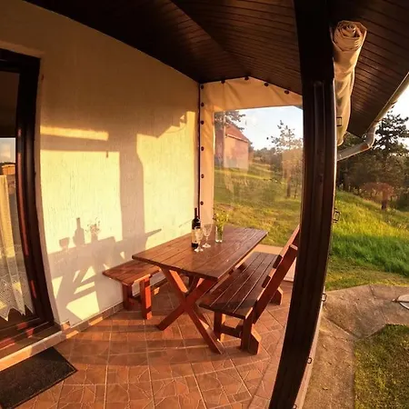 Σπίτι διακοπών Povetarac *